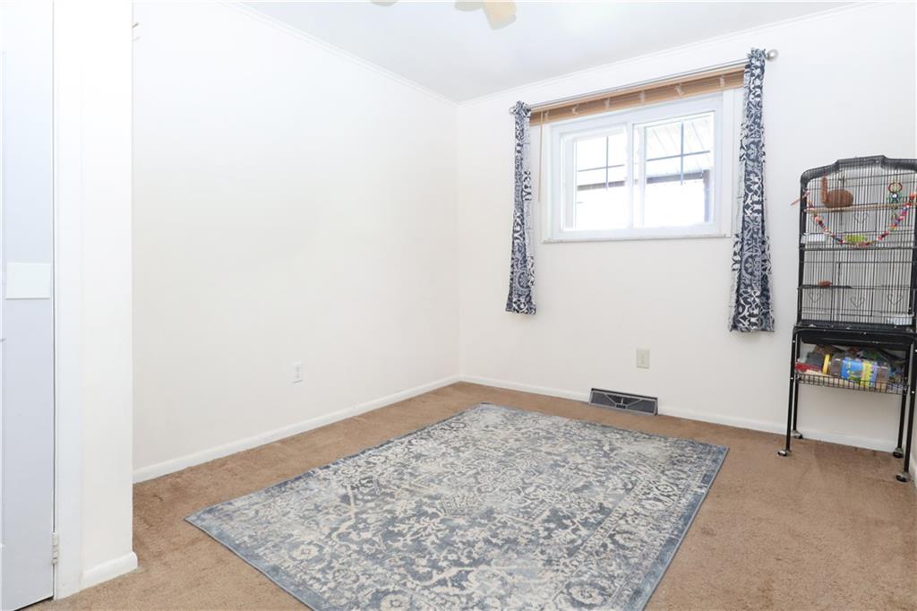 46 Rural Avenue Washington, PA 15301 - Photo 11 of 22 an empty room with a window