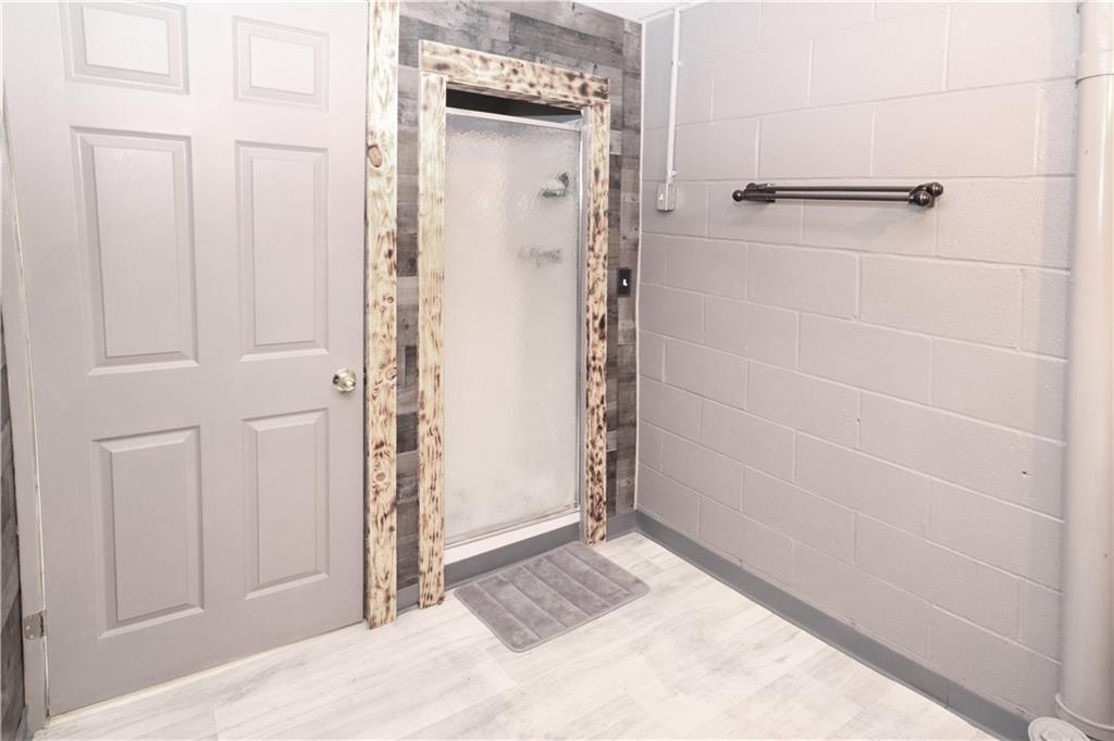 46 Rural Avenue Washington, PA 15301 - Photo 13 of 22 a view of bathroom