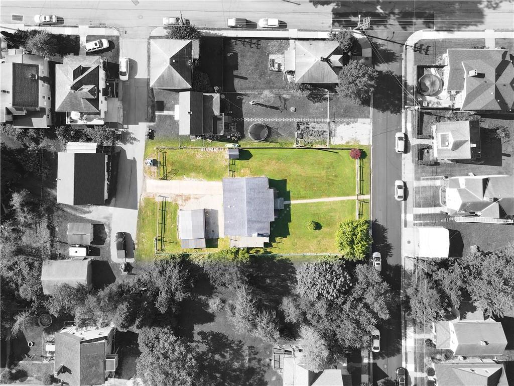 46 Rural Avenue Washington, PA 15301 - Photo 20 of 22 a view of a house with a swimming pool