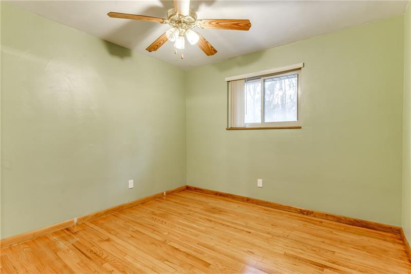 118 Three Degree Road Pittsburgh, PA 15237 - Photo 11 of 22 Gallery Image 11