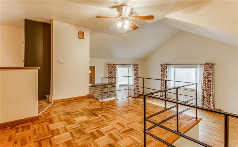 118 Three Degree Road Pittsburgh, PA 15237 - Photo 4 of 22 Gallery Image 4