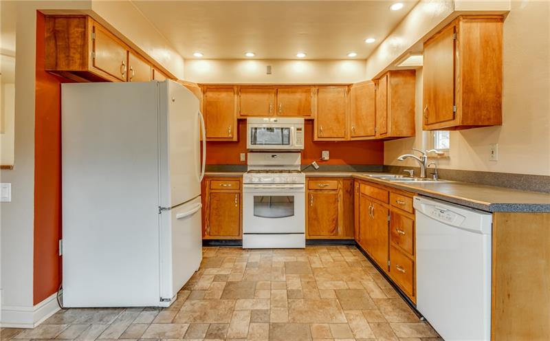 118 Three Degree Road Pittsburgh, PA 15237 - Photo 6 of 22 Gallery Image 6