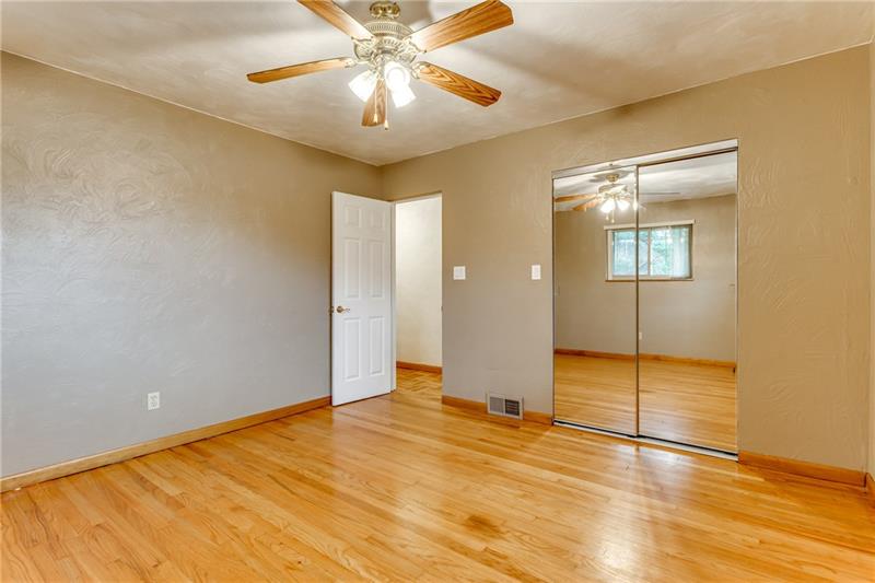 118 Three Degree Road Pittsburgh, PA 15237 - Photo 9 of 22 Gallery Image 9
