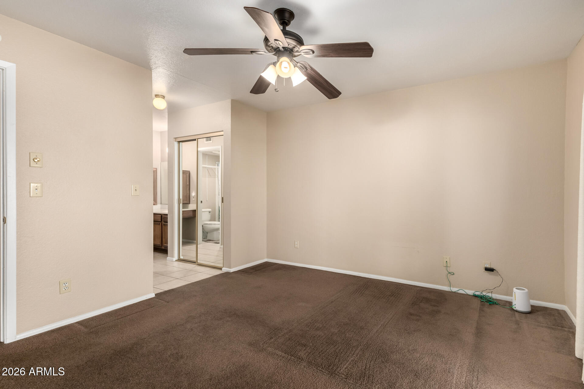 12850 South 50th Way Phoenix, AZ 85044 - Photo 11 of 23 17 50th