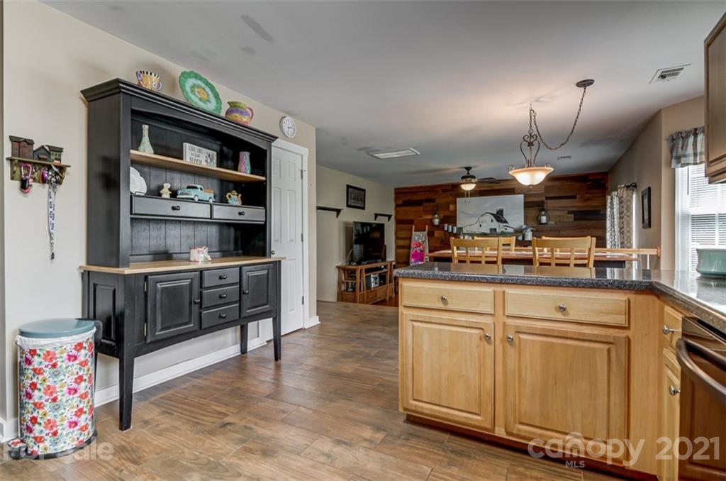 186 Scanlon Road, Unit 157 Mooresville, NC 28115 - Photo 14 of 35 Gallery Image 14