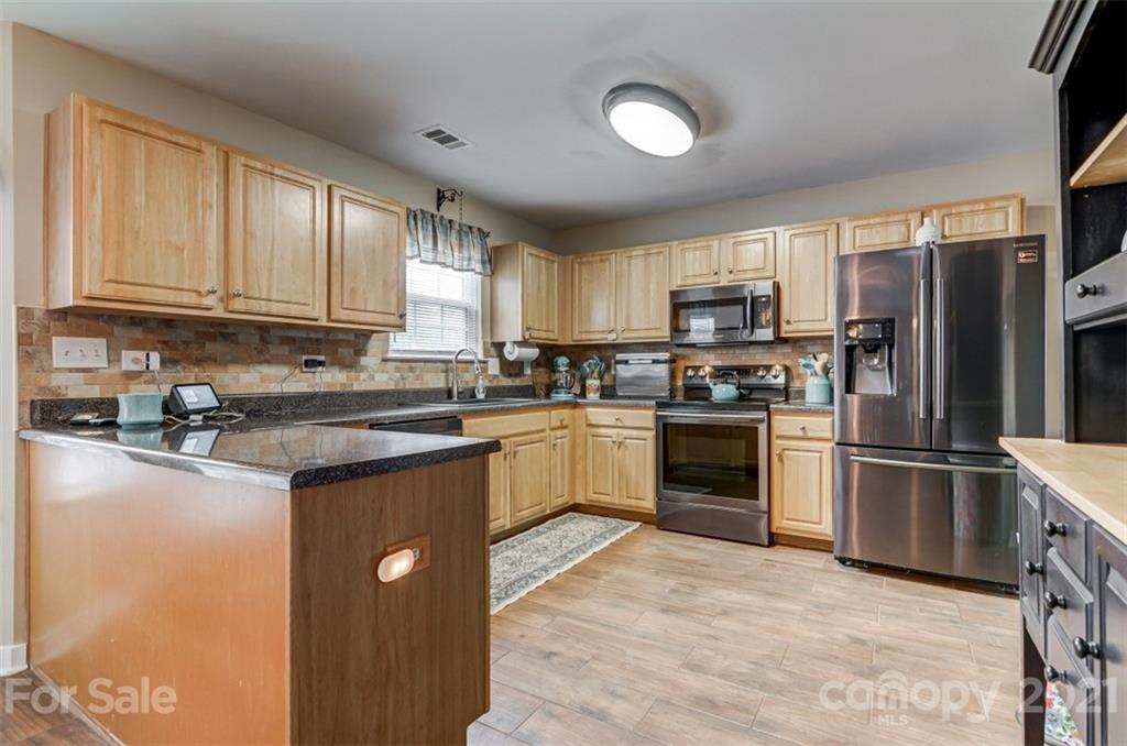 186 Scanlon Road, Unit 157 Mooresville, NC 28115 - Photo 15 of 35 Gallery Image 15