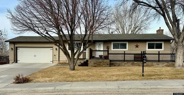 $394,000 | 224 Windy Run, Greybull, WY 82426