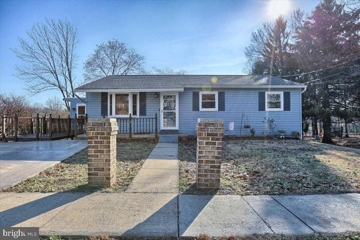 6021 Devonshire Road Harrisburg, PA 17112 - Photo 1 of 36 Gallery Image 1