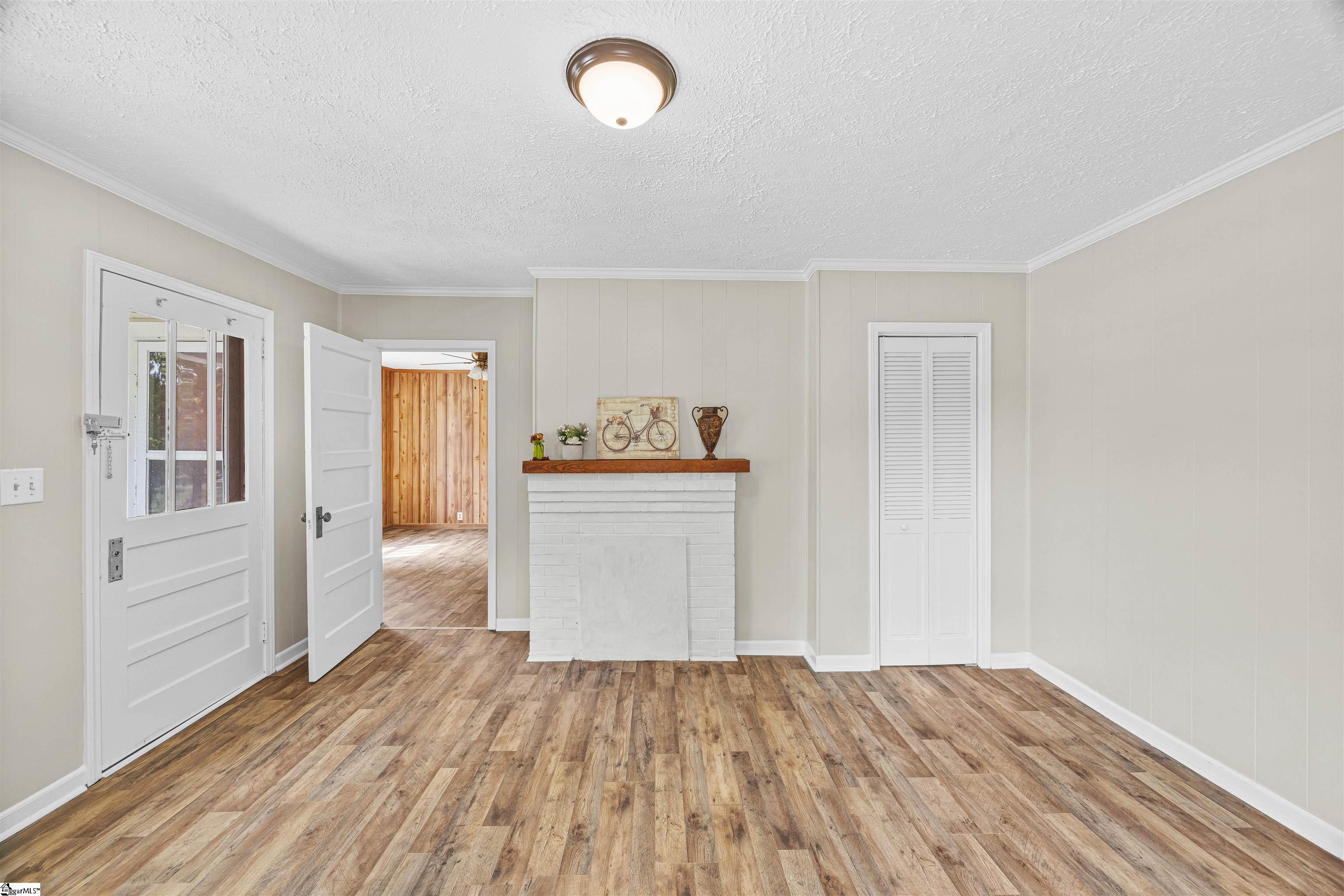 704 Slater Road Marietta, SC 29661 - Photo 11 of 20