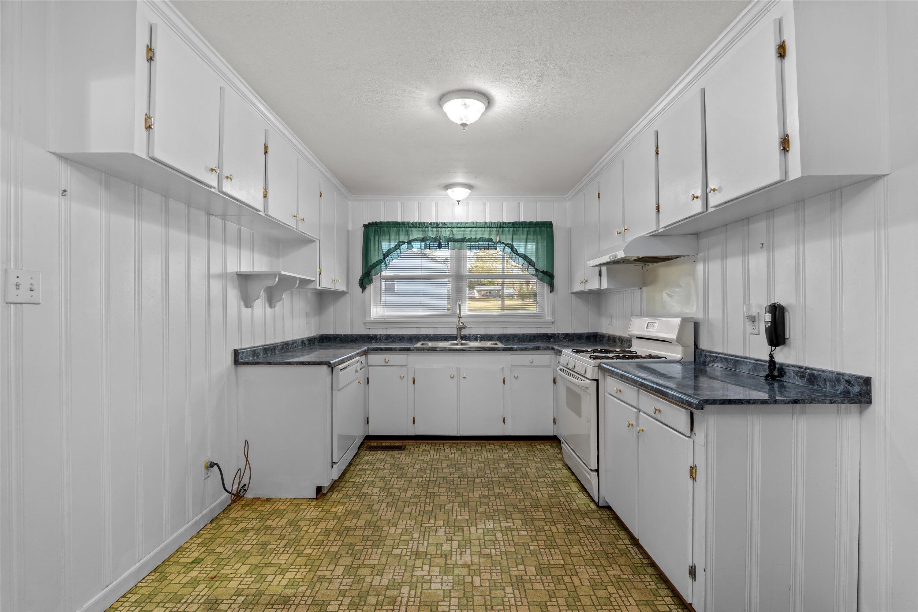 815 Hillcrest Drive Washington, GA 30673 - Photo 12 of 46 29-PS524984