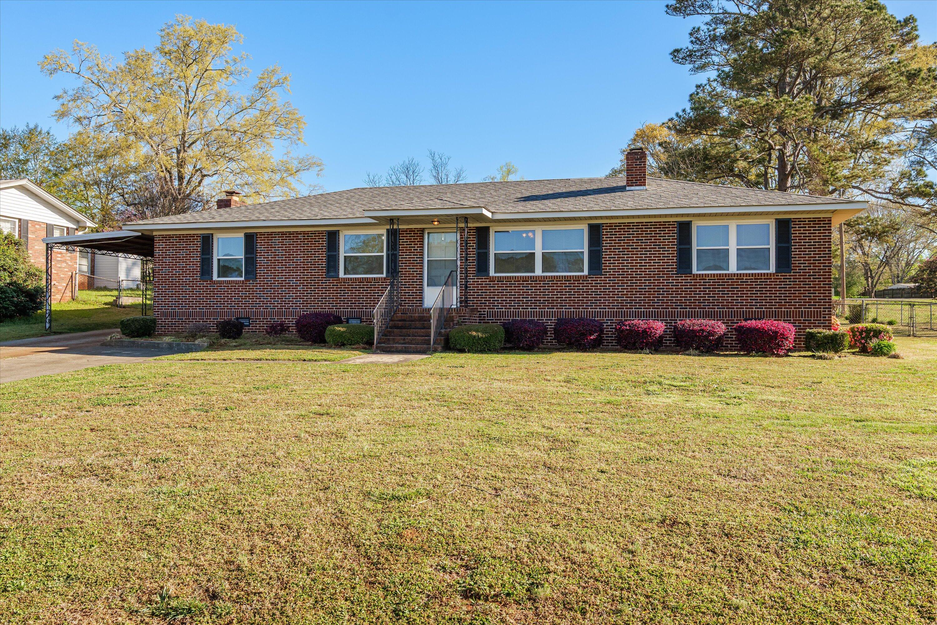815 Hillcrest Drive Washington, GA 30673 - Photo 2 of 46 05-PS525116