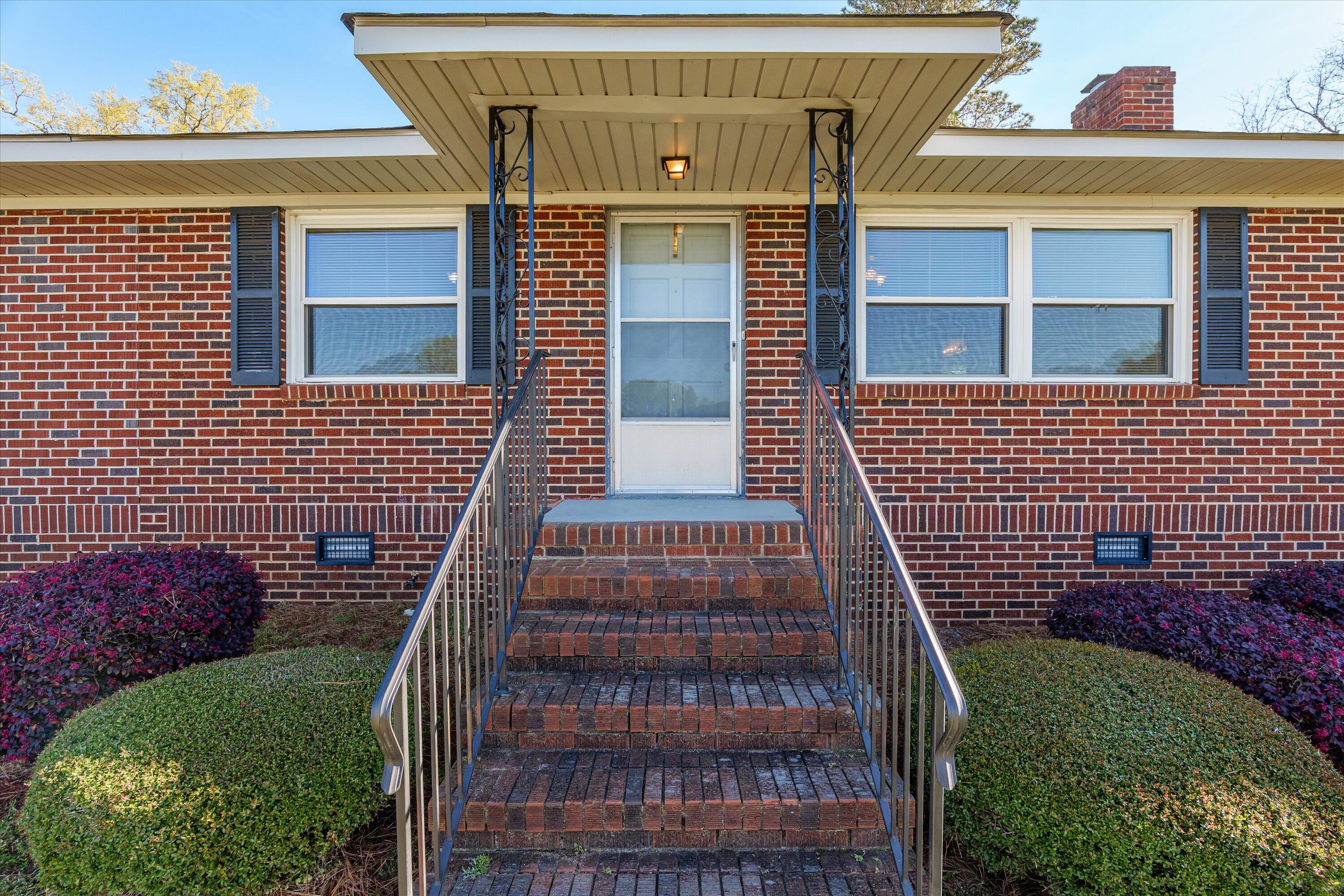 815 Hillcrest Drive Washington, GA 30673 - Photo 5 of 46 08-PS525119