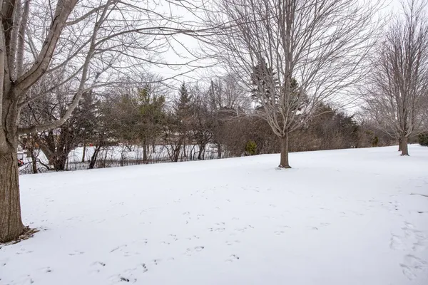 $274,900 | 486 Wyldewood Drive, Unit B, Oshkosh, WI 54904