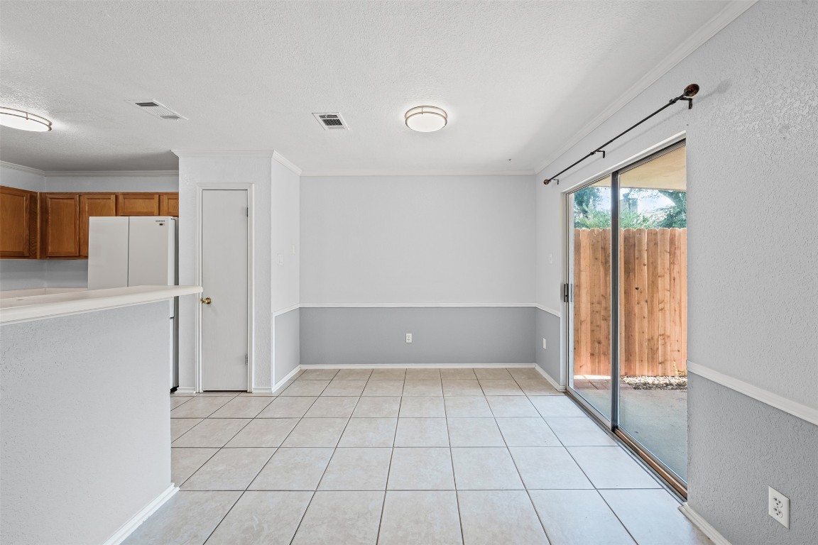 4707 Ridge Way Drive Temple, TX 76502 - Photo 8 of 29 a view of an empty room with a window