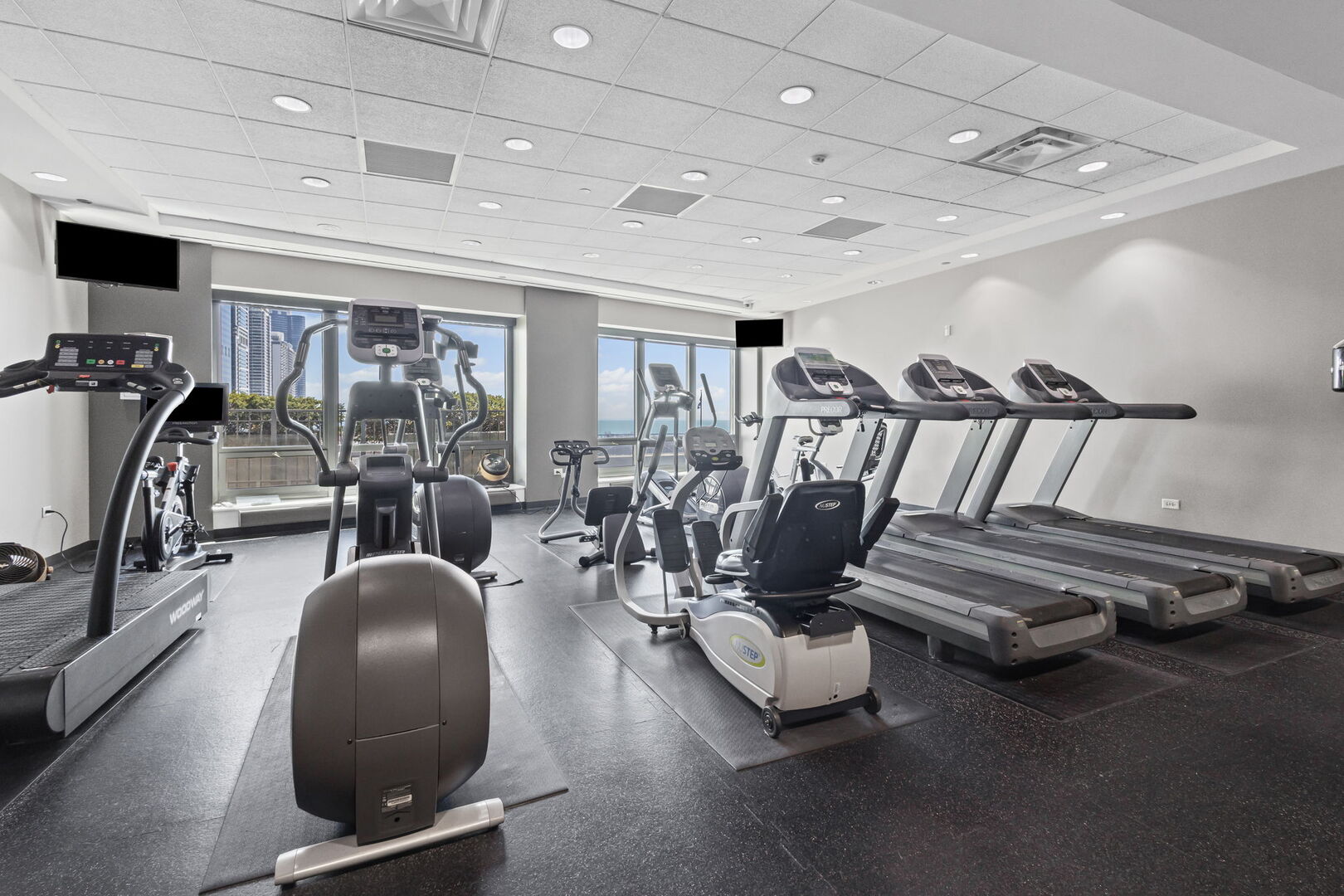 130 North Garland Court, Unit 4101 Chicago, IL 60602 - Photo 35 of 49 a view of a room with gym equipment