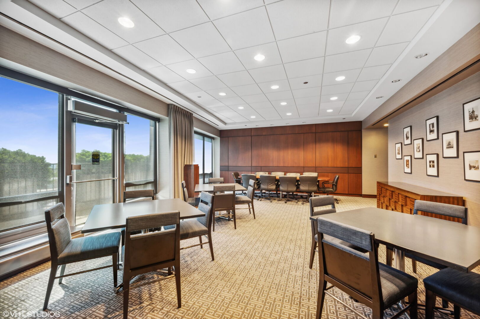 130 North Garland Court, Unit 4101 Chicago, IL 60602 - Photo 42 of 49 a view of a dining room with furniture window and outside view