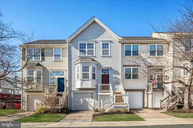 $3,000 | 113 Frazer Drive, Purcellville, VA 20132