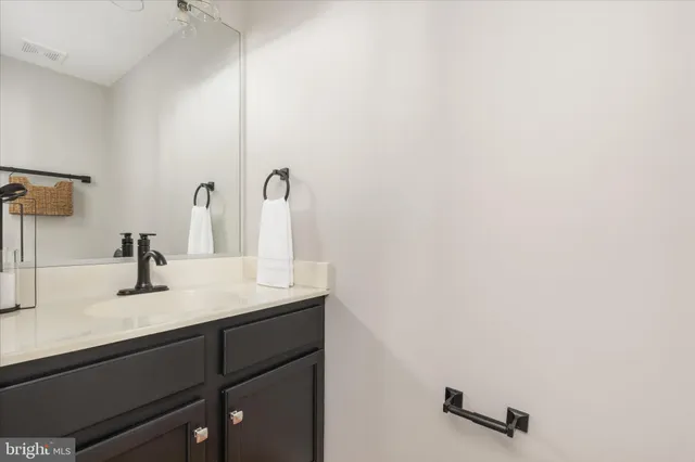 $3,000 | 113 Frazer Drive, Purcellville, VA 20132