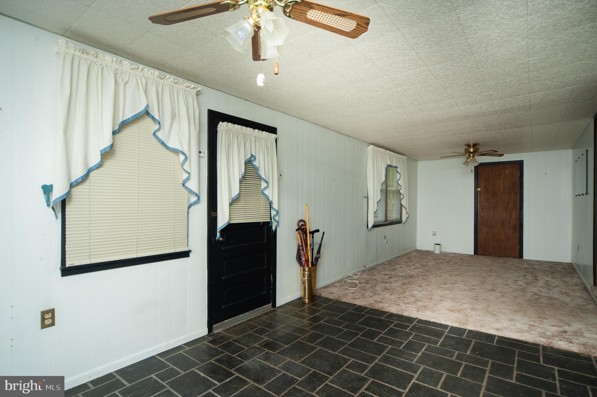 207 Mountain Road Linthicum, MD 21090 - Photo 23 of 28
