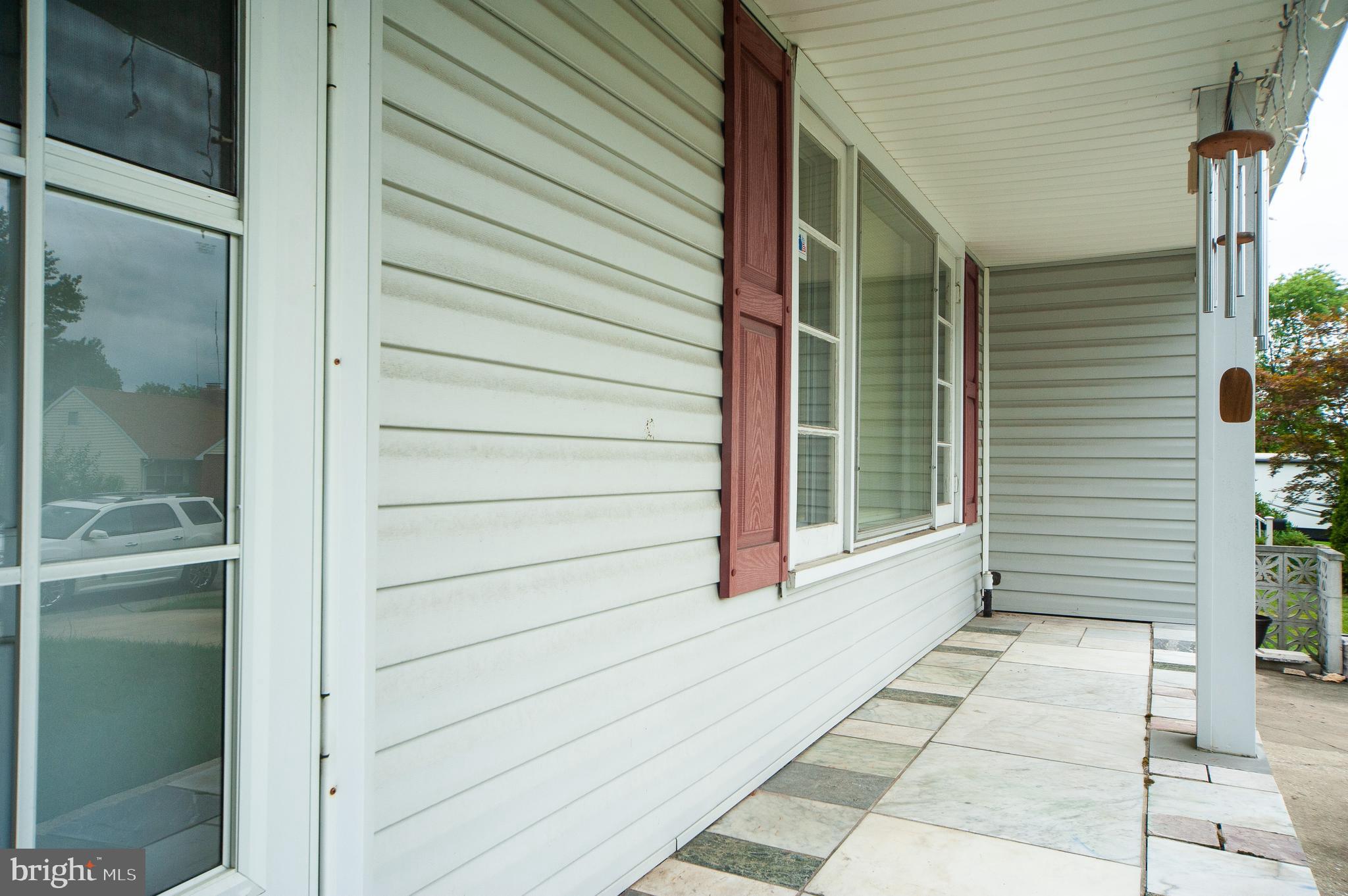 207 Mountain Road Linthicum, MD 21090 - Photo 4 of 28