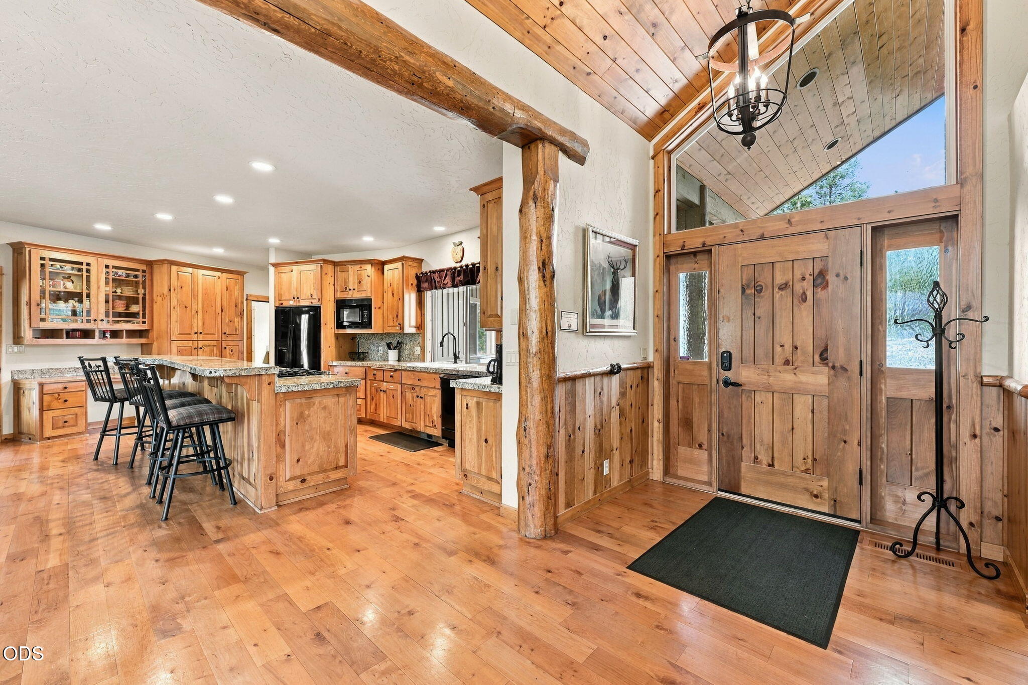 18211 Oregon Loop, Unit 1 Sunriver, OR 97707 - Photo 11 of 72 Gallery Image 11