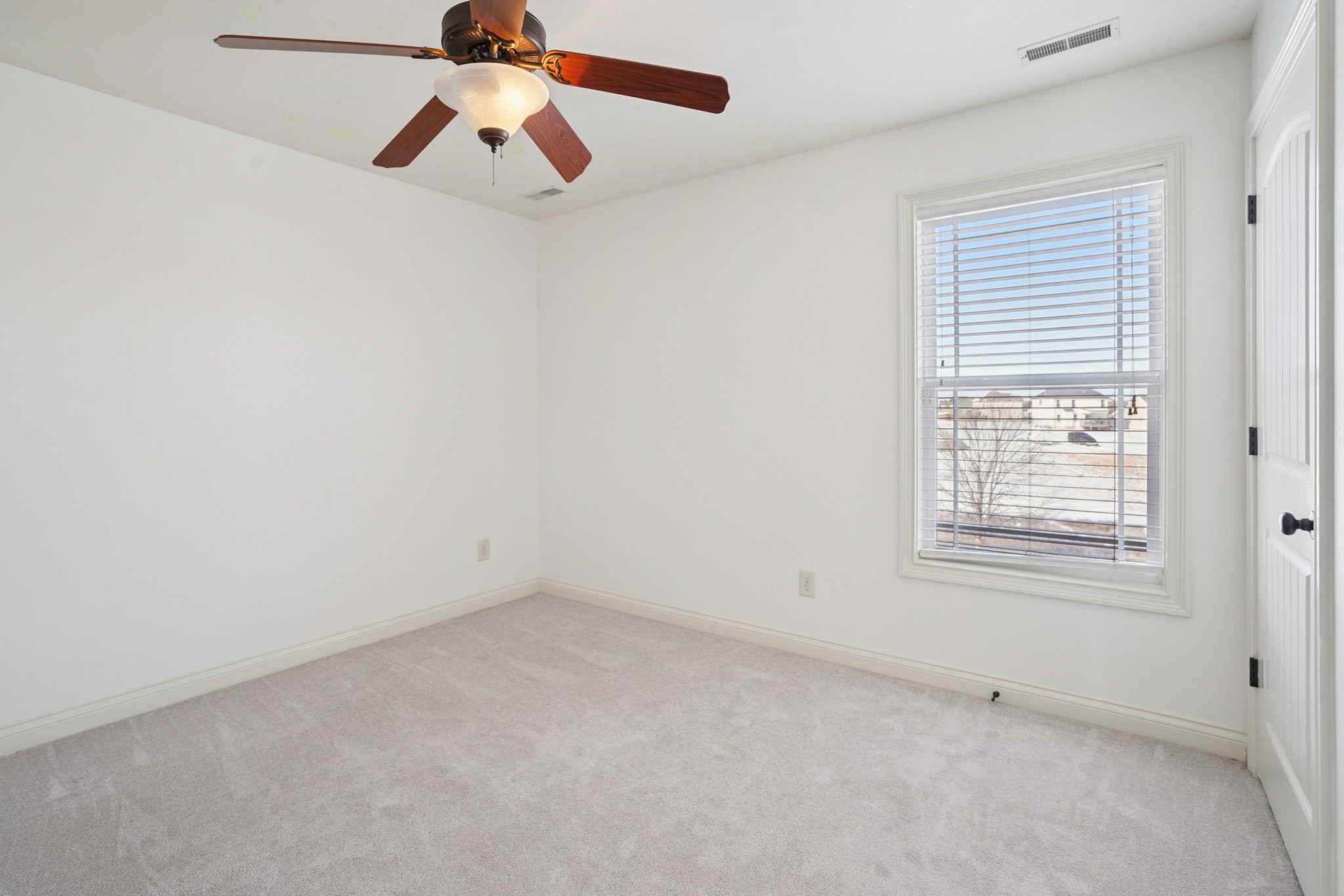 1273 Apple Blossom Road Clarksville, TN 37042 - Photo 20 of 52