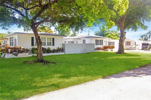 $1,050,000 | 1625 Cleveland Street, Hollywood, FL 33020