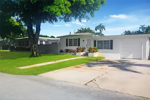 $1,050,000 | 1625 Cleveland Street, Hollywood, FL 33020