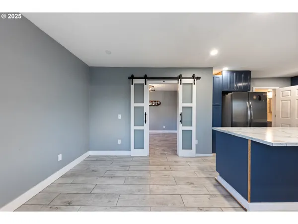 $514,900 | 31778 Highway 213, Molalla, OR 97038