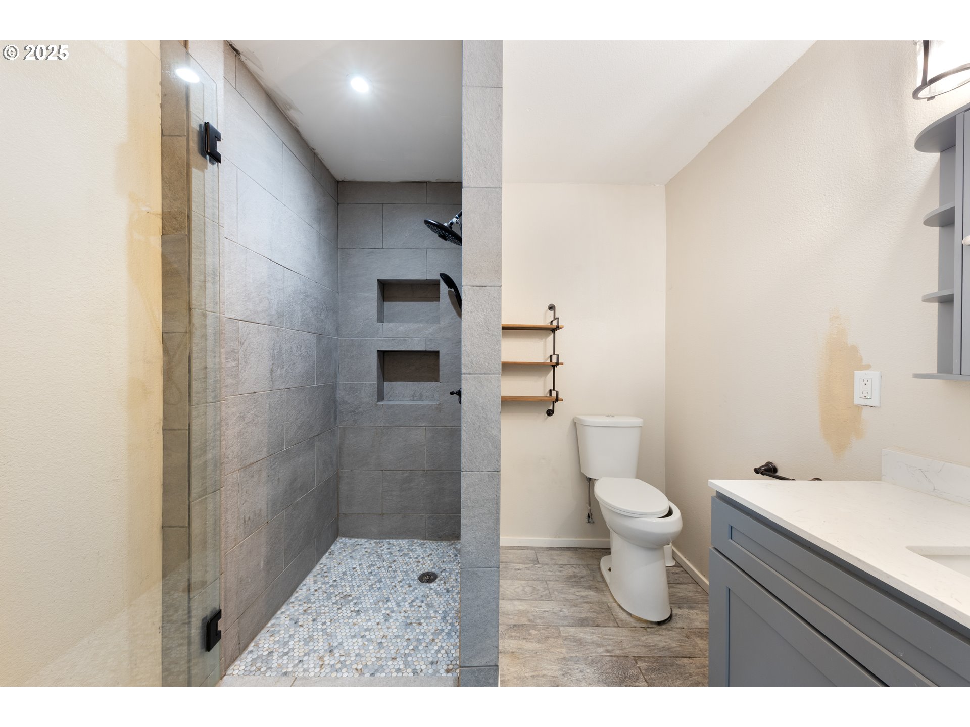 31778 Highway 213 Molalla, OR 97038 - Photo 37 of 47 a bathroom with a sink and a toilet