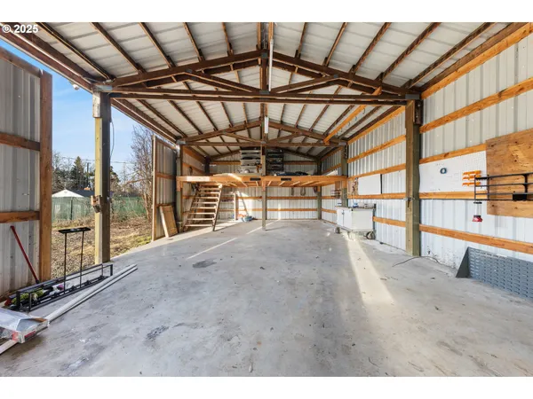 $514,900 | 31778 Highway 213, Molalla, OR 97038