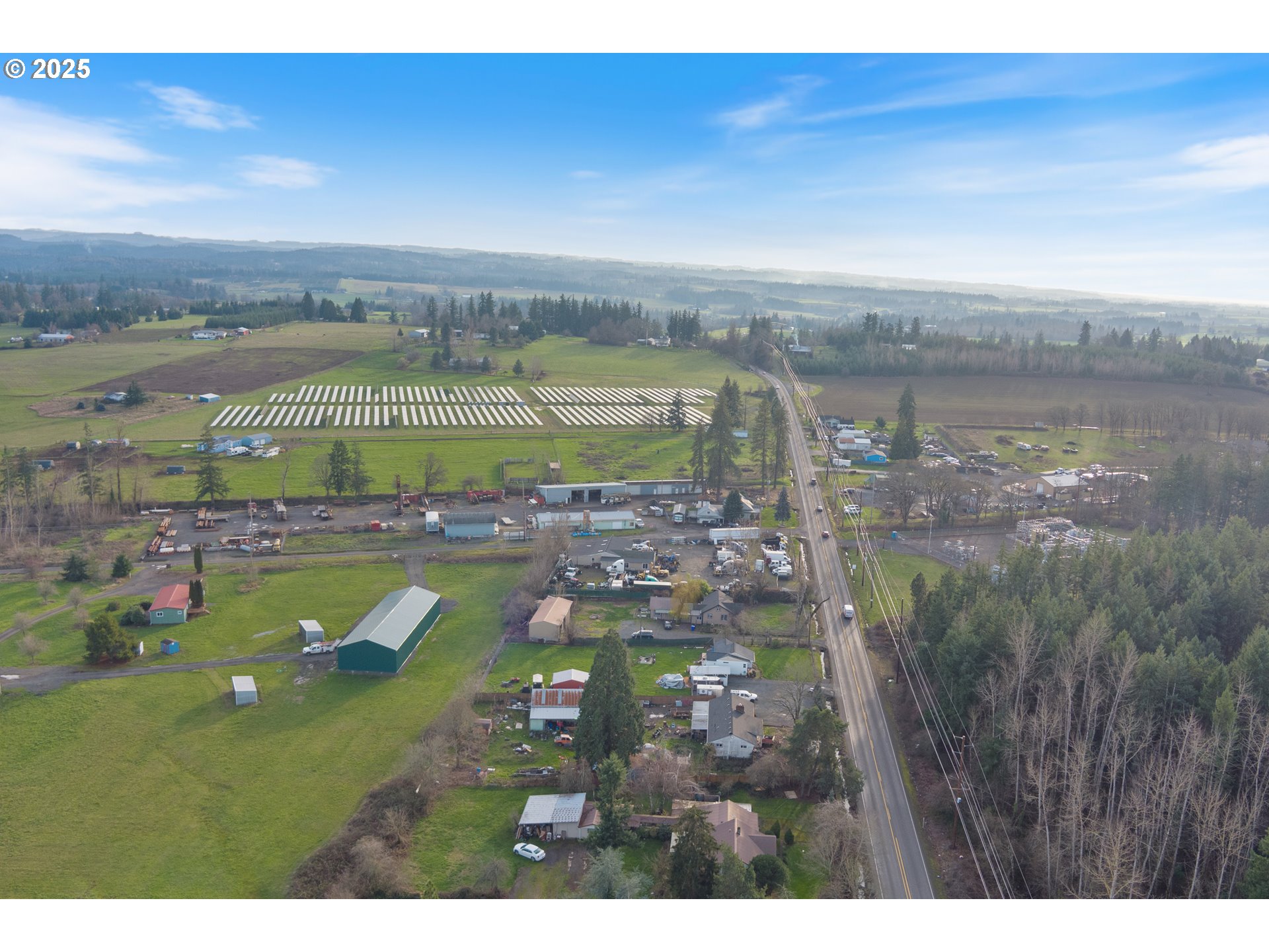 31778 Highway 213 Molalla, OR 97038 - Photo 47 of 47 a view of a city with ocean view