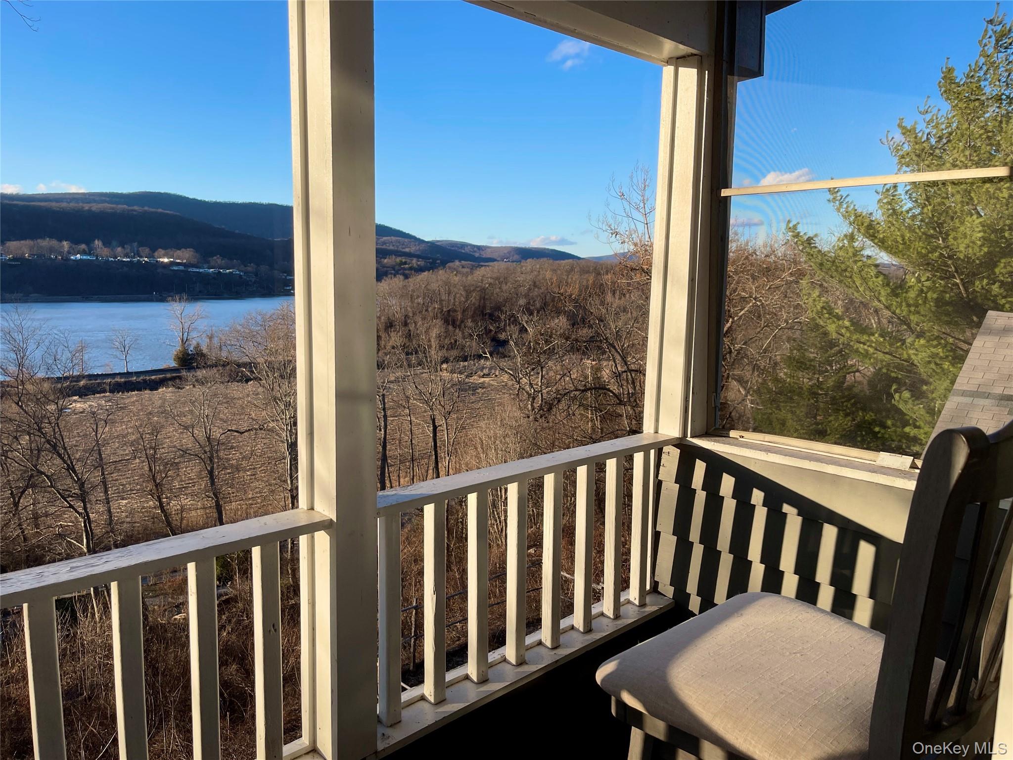 8 Manitou Ridge Garrison, NY 10524 - Photo 26 of 32 Sweeping river views from the third floor balcony