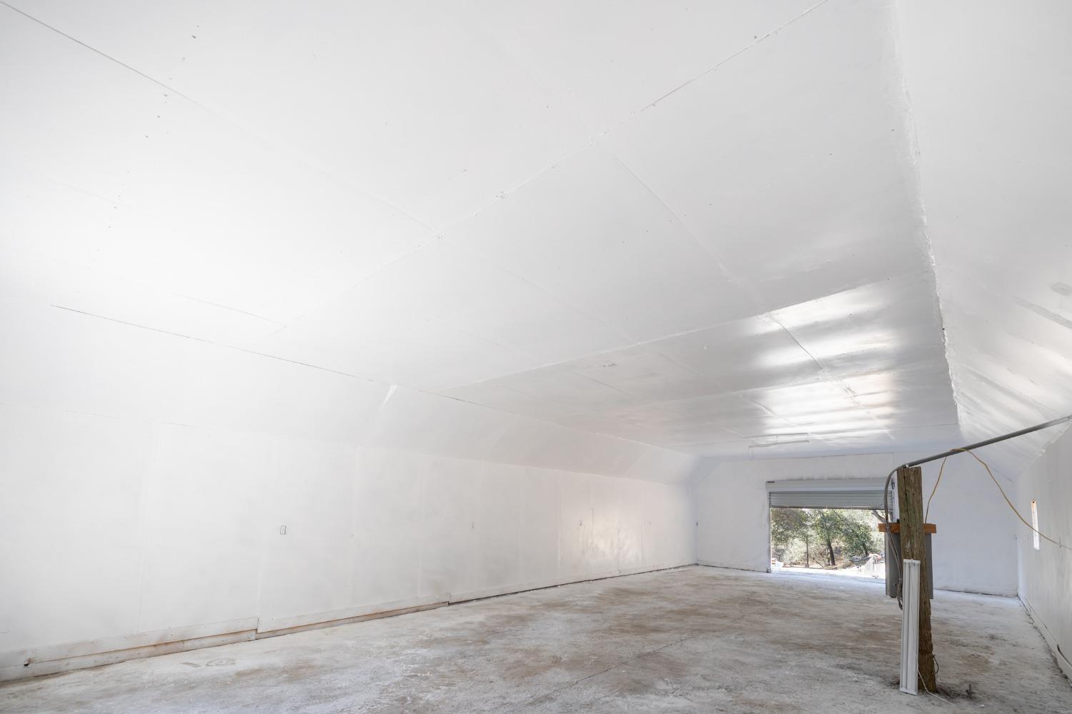40809 Jean Road West Oakhurst, CA 93644 - Photo 35 of 39 a view of an empty room