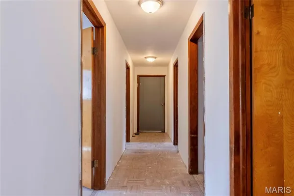 $1 | 0 State Hwy OO, Wright City, MO 63390