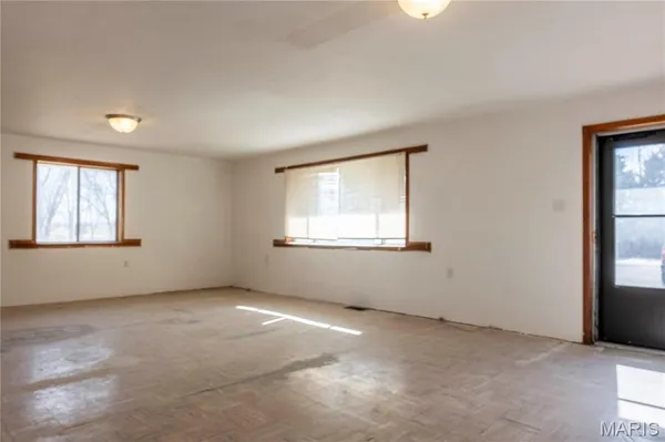 $1 | 0 State Hwy OO, Wright City, MO 63390