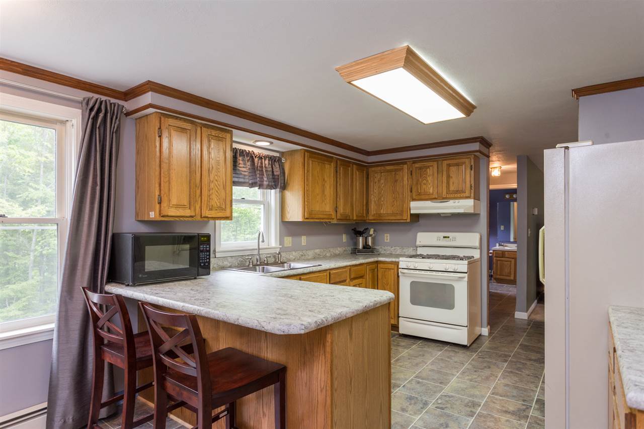 18 Range Road Deerfield, NH 03037 - Photo 7 of 33