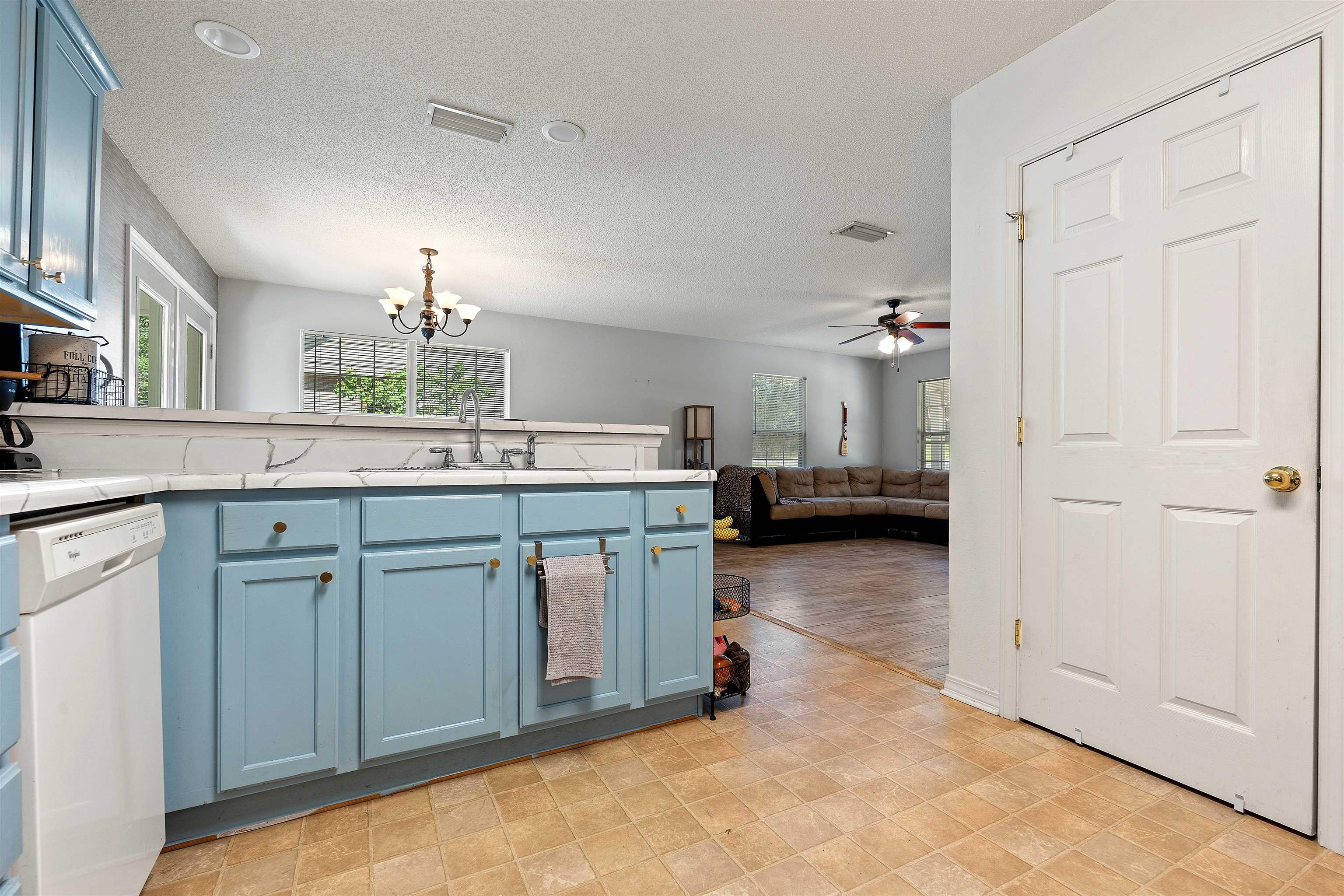 214 Montclair Loop Daphne, AL 36526 - Photo 10 of 24