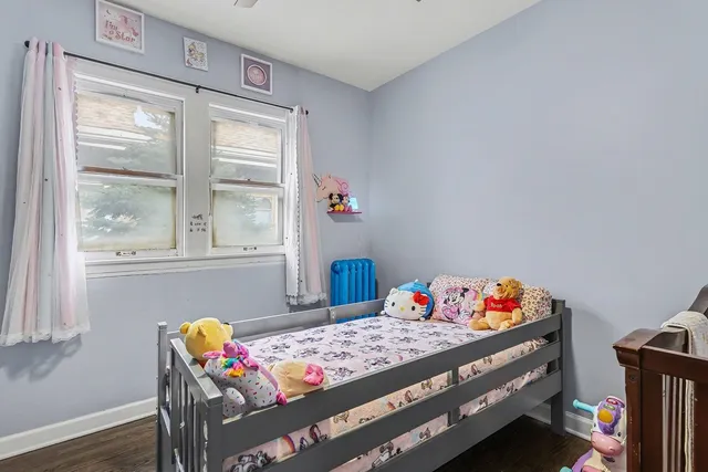 $280,000 | 2112 East Avenue, Berwyn, IL 60402