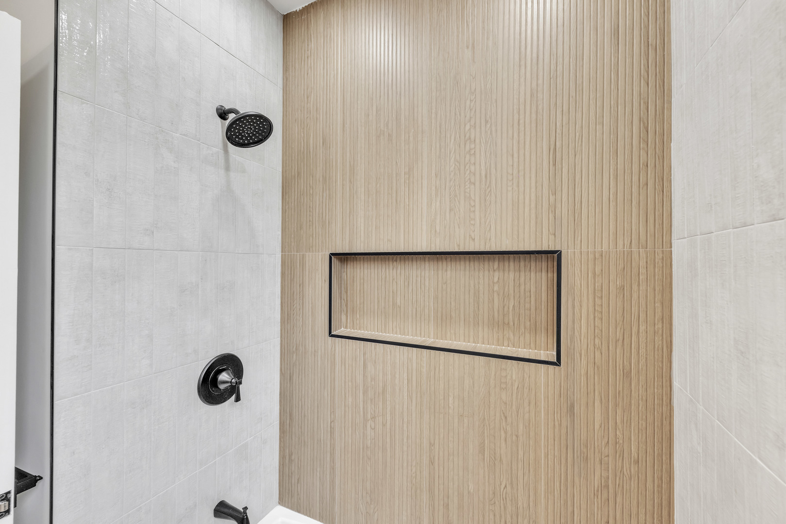 2513 Keystone Avenue North Riverside, IL 60546 - Photo 13 of 32 a view of a bathroom with a shower