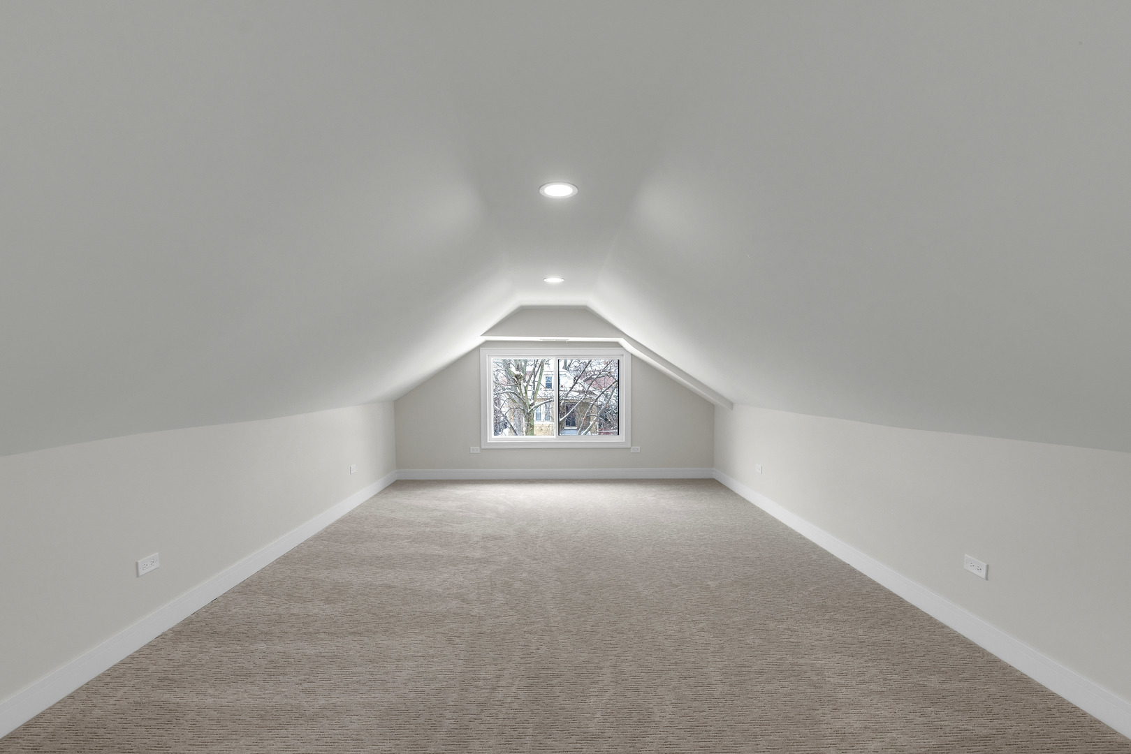 2513 Keystone Avenue North Riverside, IL 60546 - Photo 18 of 32 an empty room with a window and a ceiling fan