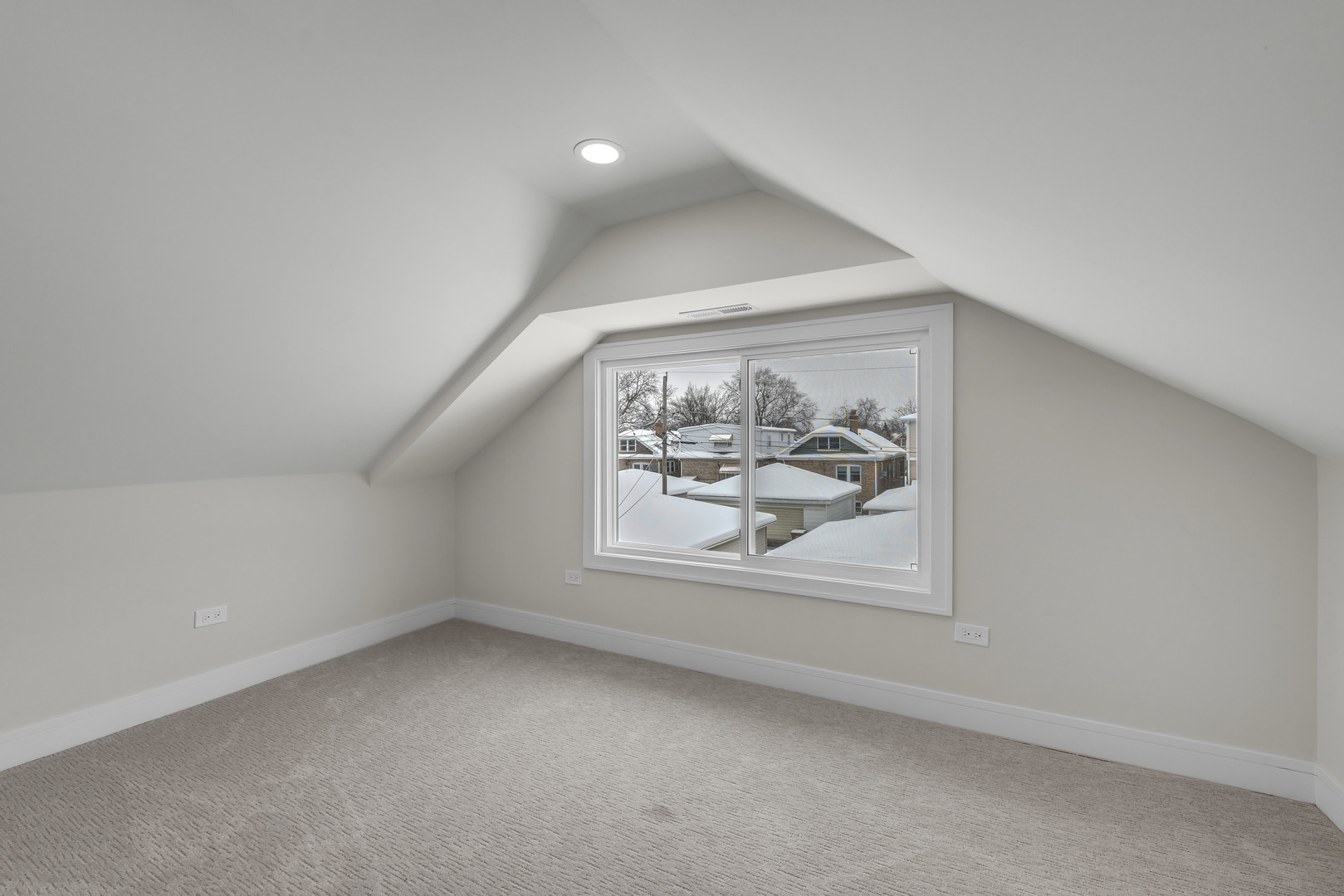 2513 Keystone Avenue North Riverside, IL 60546 - Photo 20 of 32 an empty room with window and wall painting