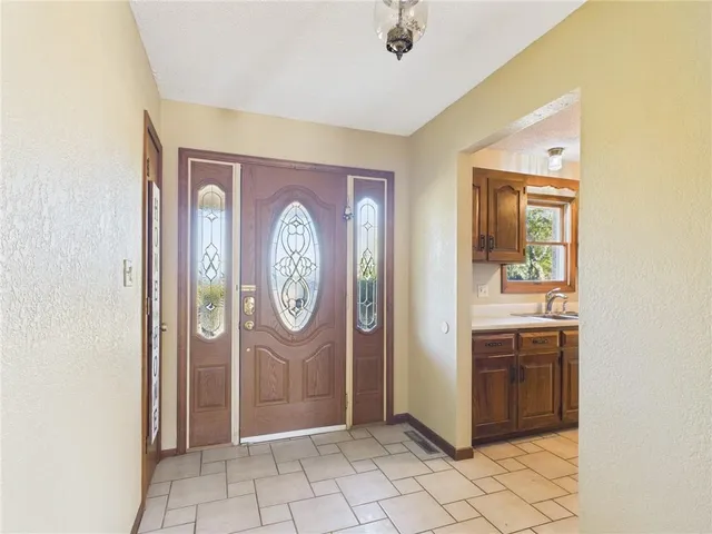 $375,000 | 1345 165th Street, Fort Scott, KS 66701