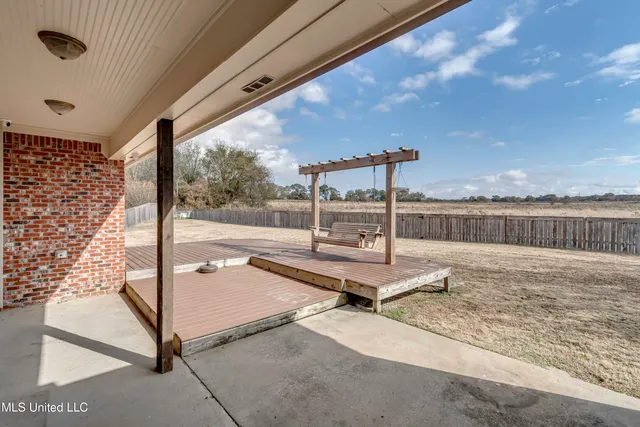 $279,000 | 104 Bridge Hollow Lane, Canton, MS 39046