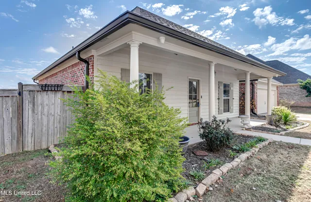 $279,000 | 104 Bridge Hollow Lane, Canton, MS 39046