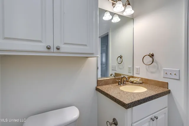 $279,000 | 104 Bridge Hollow Lane, Canton, MS 39046