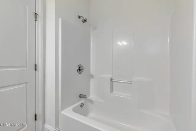 $279,000 | 104 Bridge Hollow Lane, Canton, MS 39046