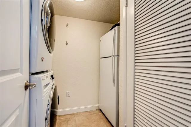 $6,500 | 450 South Gulfview Boulevard, Unit 1702, Clearwater, FL 33767