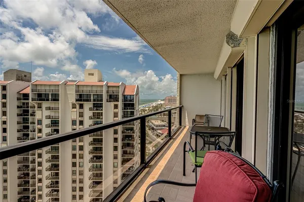 $6,500 | 450 South Gulfview Boulevard, Unit 1702, Clearwater, FL 33767