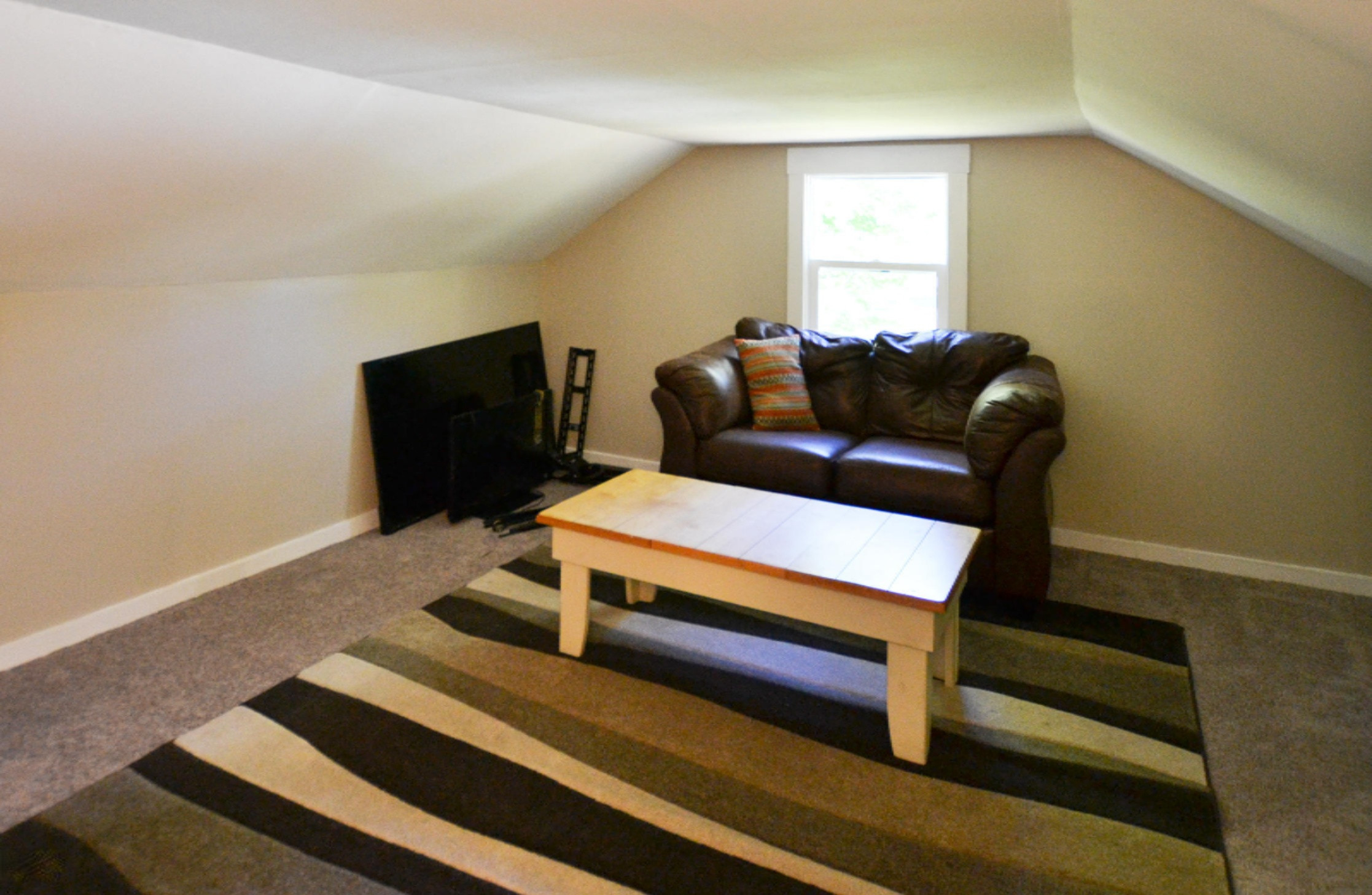 64923 Shaffer Road Constantine, MI 49042 - Photo 19 of 20 Const. 18 Upstairs 3rd Bedrrom or Den